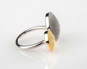 Beautiful and elegant ring in silver and gold. Mediterranean Collection. Handcrafted. Sterling silver 925 and 18K gold. Luis Mendez Artisans