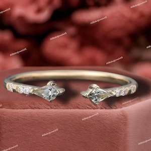Rose gold Green Sapphire wedding band Vintage Unique Open wedding band women Kite cut Diamond Stacking Matching band Anniversary Promise