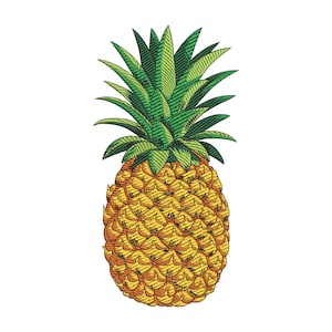 Op de afbeelding: Gedetailleerde illustratie van een ananas. De ananas heeft een getextureerd, geel lichaam met een groene en gele stekelige kroon. De afbeelding is een gedetailleerde tekening met kruisarcering, waardoor het een vintage of botanische illustratiestijl heeft.