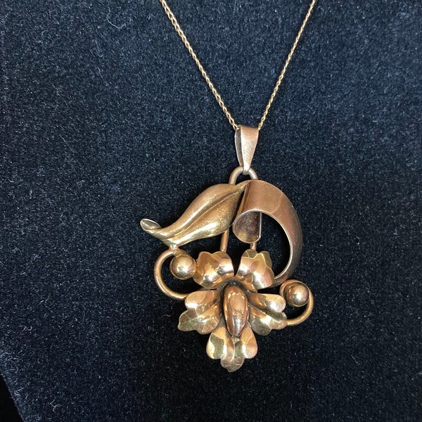 Signed Walter Lampl flower pendant necklace ~ 1/20 12K GF ~ Art Nouveau