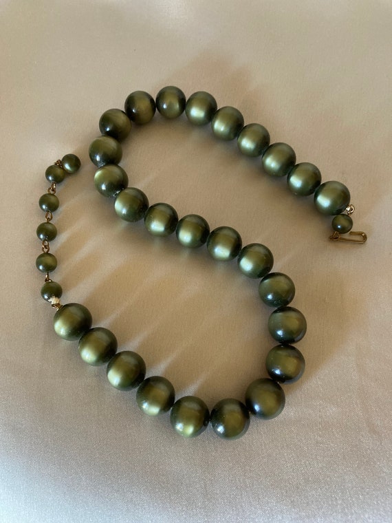 Olive green moonglow bead choker necklace ~ mid-c… - image 3