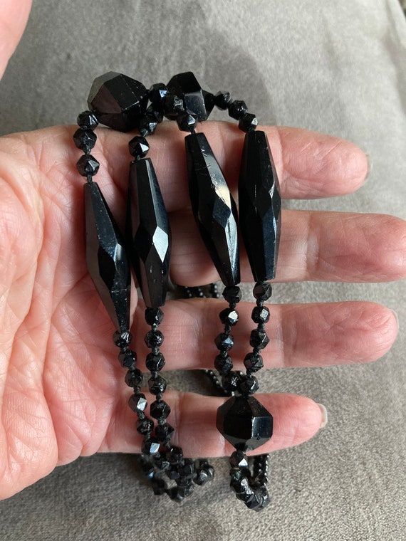 Black French Jet bead antique necklace ~ hand kno… - image 4