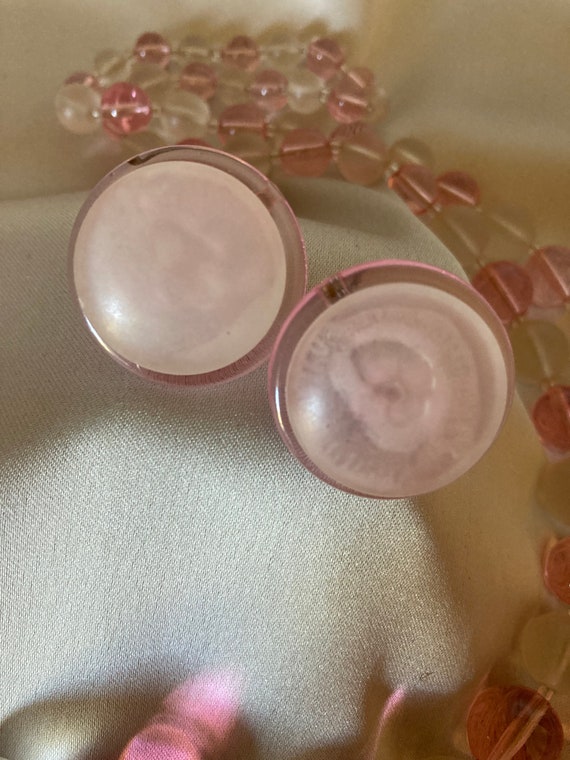 pink and frosted lucite bubble necklace-matching … - image 2