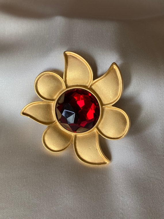 Vintage Caroline Herrera gold tone and red flower… - image 5