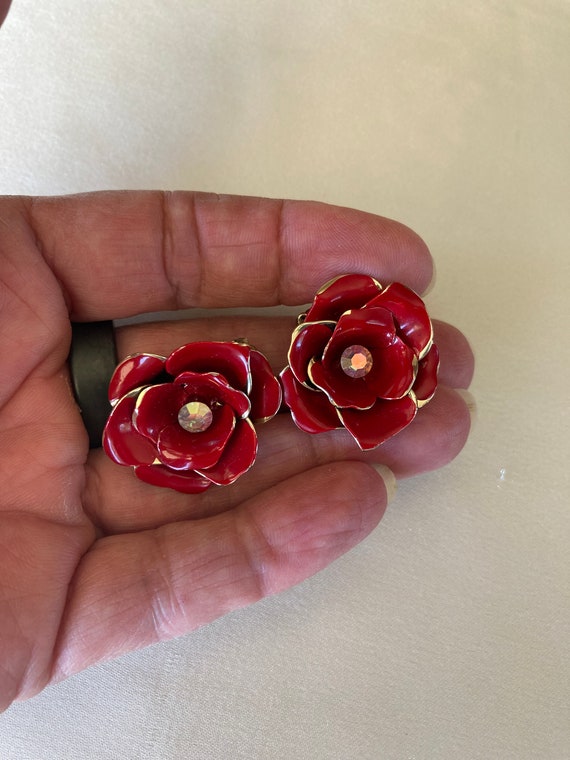 Vintage Coro red rose clip-on earrings ~ center r… - image 4