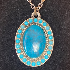Vintage faux turquoise oval pendant necklace with silver tone chain