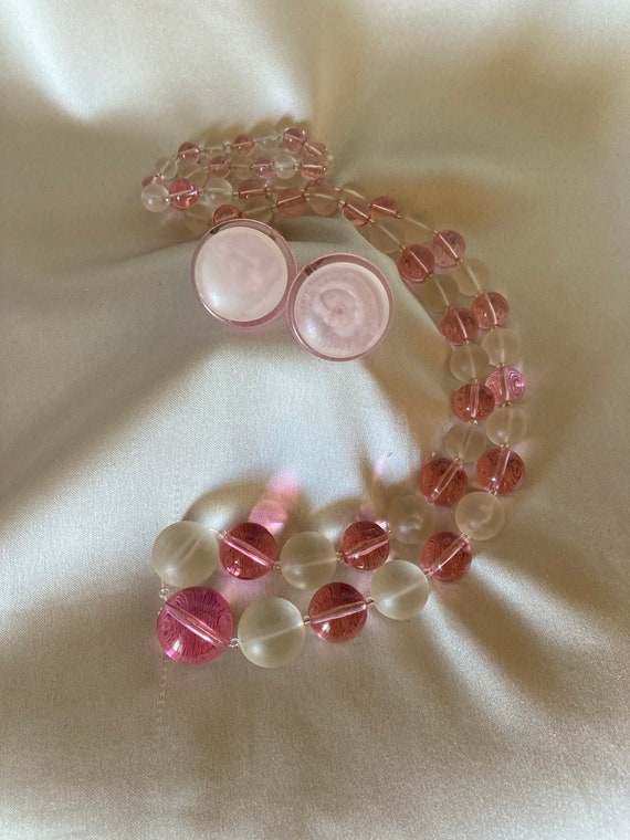 pink and frosted lucite bubble necklace-matching … - image 4