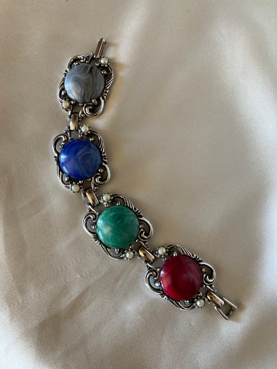 Multi-color thermoset link bracelet ~ silver tone 