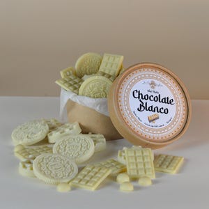 White Chocolate Wax Melts, natural soy wax, vegan, scented candle, essential oil burner, home fragrance