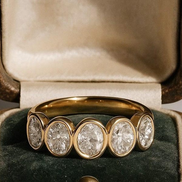 Oval Cut Five Stone Moissanite Band 10K Yellow Gold Wedding Ring, Women's Engagement Jewellery, Anniversary Gift, Elegant Promise Band