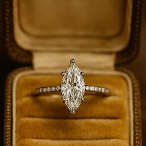 Marquise Cut Moissanite Engagement Ring, Vintage Diamond Cluster Wedding Ring, 14K Solid Gold Bridal Ring, Moissanite Anniversary Gift Ring