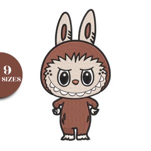 Labubu Monster Stickdatei: Cartoon Character Stickmuster (Digitale Datei, 9 Größen)