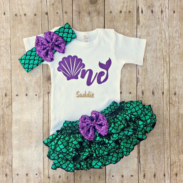 Traje de sirena para primer cumpleaños, primer cumpleaños personalizado, sirenita, pastel aplastado, Seashell One, body, falda bloomer, diadema para niña
