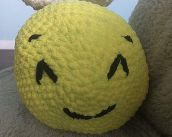 Crochet bumblebee