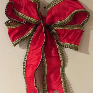 Fabric ribbon bow for wreath or home decor