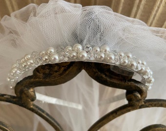 Pearl Crystal Bridal Headband, Swarovski Wedding Headpiece,Elopement, Vegas Wedding,  Elbow Length Veil