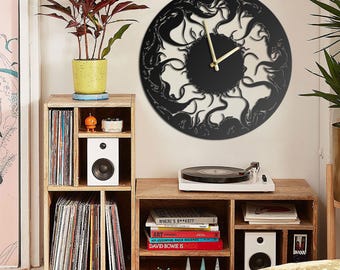 Abstract Flame Metal Wall Clock: Silent Modern Art Decor