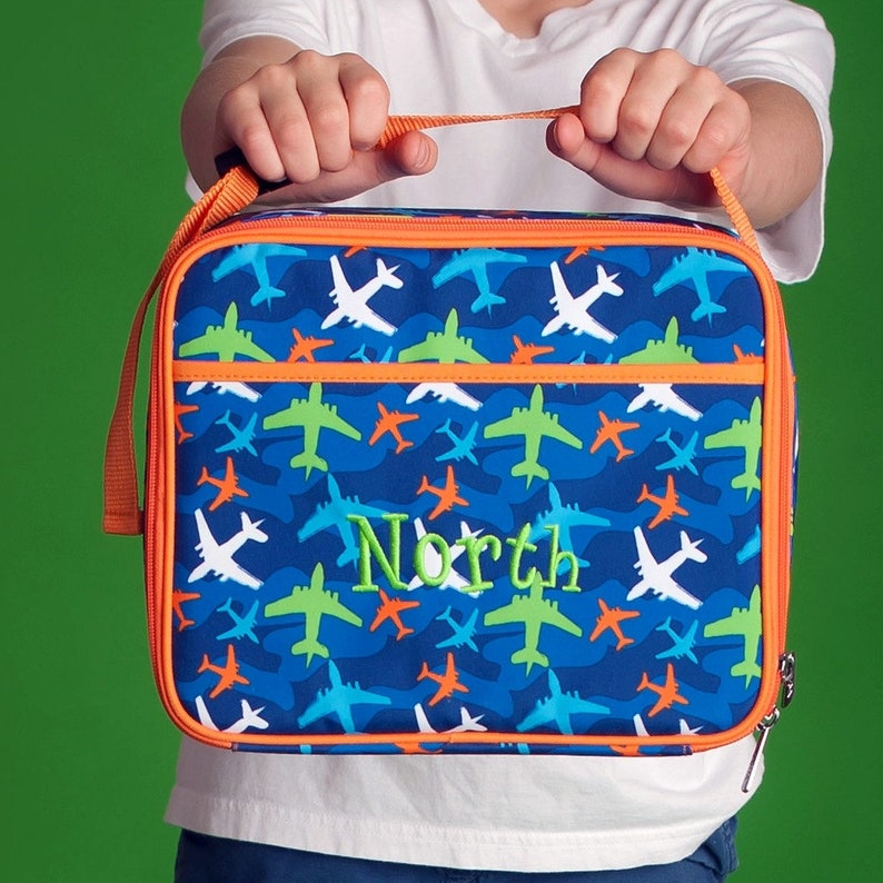 personalized lunch boxes and backpacks