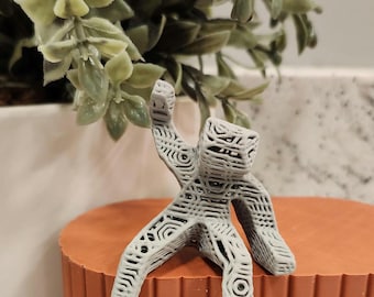 Project Hail Mary Astronaut Figurine | 3D Printed Sci-Fi Desk Decor