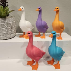 3D Printed Desk Goose | Cute Goose Decor for Desk | Mini Goose Figure | Funny Office Decor | Goose Gift image 16