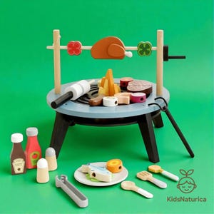 Wooden Kids BBQ Play Set – Montessori Pretend Grill Toy with Accessories – Toddler Cooking Kitchen Gift – Outdoor Summer Role Play
