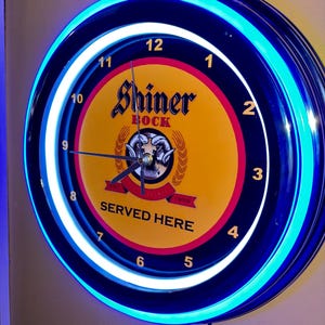 Shiner Bock Texas Beer Bar Man Cave Blue Neon Style LED Retro Wall Clock Advertising Sign