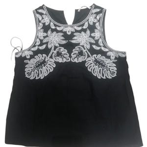Tu Black Embroidered Sleeveless Blouse Size 14