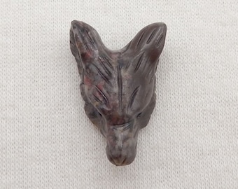 Carved African Blood Stone Wolf Head Gemstone Pendant Bead, Carved Animal Pendant, 25x17x9mm, 3g - E17686