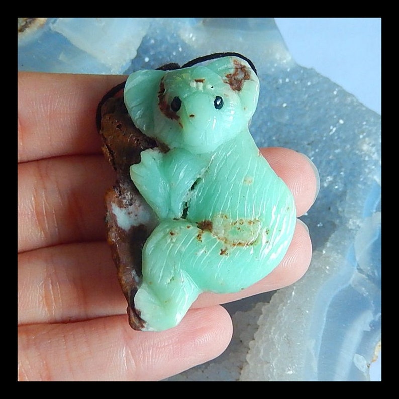 Handmade Carved Chrysoprase Gemstone Pendant 42x31x14mm,16.5g Cp1636