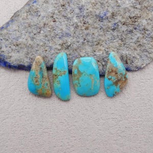 4 STKS prachtige natuurlijke Doornroosje turkoois edelsteen cabochons (kan worden geboord), sieraden maken, 24 x 8 x 3 mm, 20 x 14 x 4 mm, 5 g - SS4215