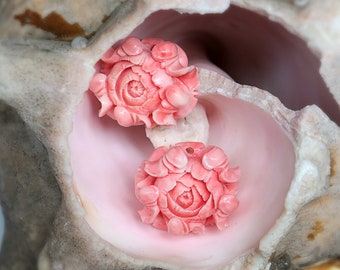 Wholesale! 1 Pair Pink Conch Shell (Made Of Powder Of Shell, Color Is Enhanced ) Flower Earring Beads, 23x19x12mm, 8.6g