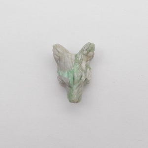 Wolf Head Wholesale, Carved Natural Variscite Wolf Head Pendant Bead, Popular Pendant For Necklace, 23x16x10mm, 3.6g - E29183