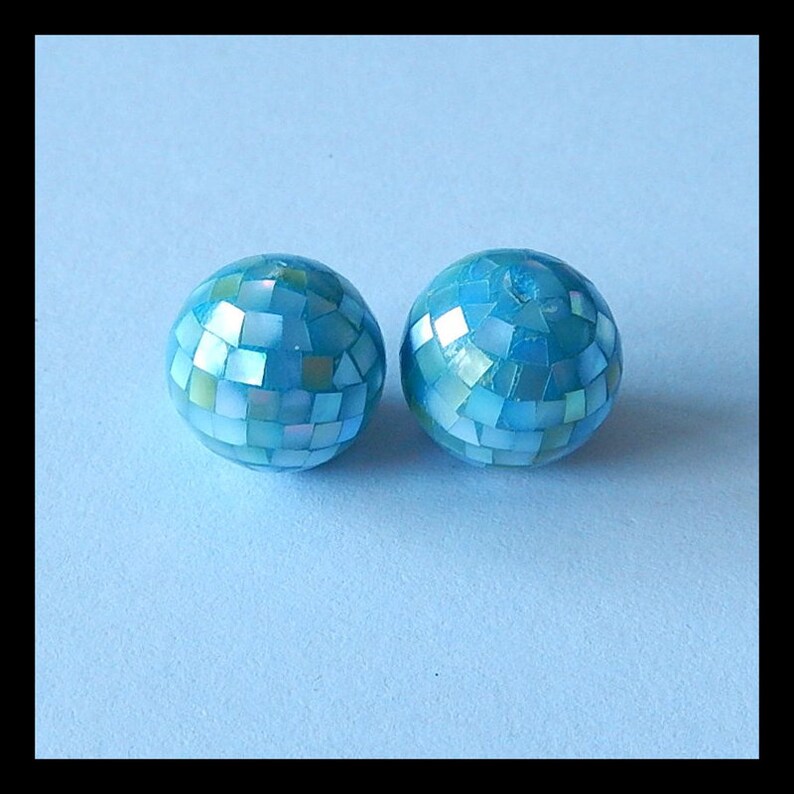 New Design,M.O.P Gemstone Cabochon Pair,12x12mm,4.8g T7834