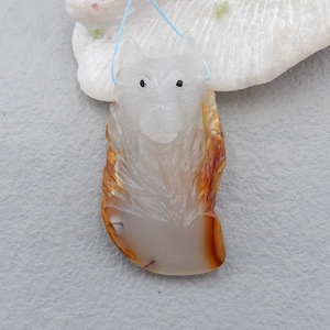 New Design! Carved Natural Agate Gemstone Wolf Head Pendant Bead, Unique Wolf Pendant, 68x34x20mm, 43.5g - SS2524