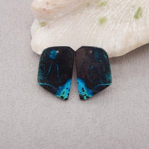 Orecchini con perline di crisocolla naturale (lato ruvido), orecchini con pietra forata, regalo di gioielli con pietre preziose, 32x20x3 mm, 10,2 g - E29123