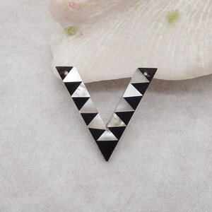 Beautiful Pendant! Natural Obsidian And MOP Double Hole Intarsia Gemstone Pendant Bead, 33x31x2mm, 2.3g - E16575