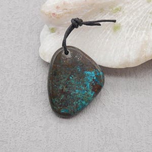 Natural Chrysocolla Gemstone Pendant Bead, Popular Pendant For Jewelry DIY Making, Gemstone Wholesale, 38x34x6mm, 14g - M463