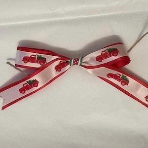 Holiday Gift Bow