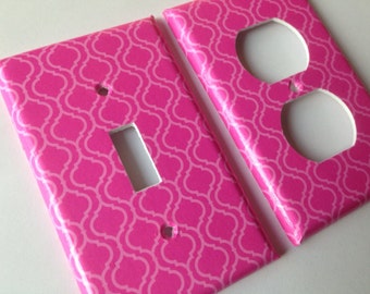 Pink Quatrefoil Single Light Switch Plate Cover / Moroccan Bedroom / Trellis Decor / Baby Gift / Medallion Decor / Lattice / Boho Decor Gift