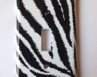 Zebra Light Switch Plate / Black and White Zebra Single Light switch Plate Cover / Animal Print Decor / Safari Nursery Decor