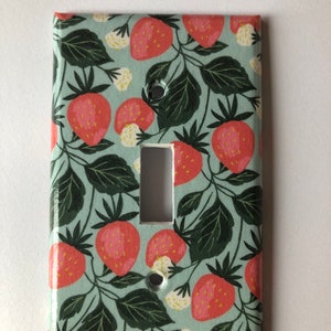 Strawberry Light Switch Plate: Retro Cottagecore Kitchen Decor - Etsy