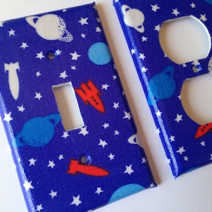 Rocket Ship Light Switch Plate/ Spaceship Bedroom / Boy Room Decor/ Nursery Decor/ Galaxy Room Decor / Outer Space Room / Rocket Nursery