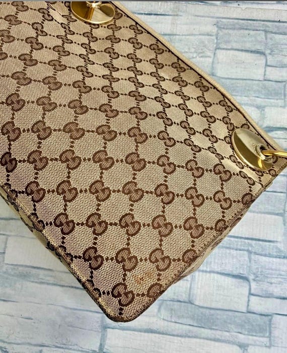 Authentic GUCCI Eclipse Messenger Bag GG Canvas S… - image 5