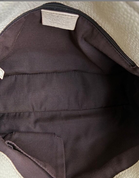 Authentic GUCCI Eclipse Messenger Bag GG Canvas S… - image 9