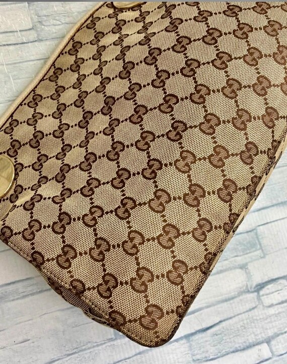 Authentic GUCCI Eclipse Messenger Bag GG Canvas S… - image 6