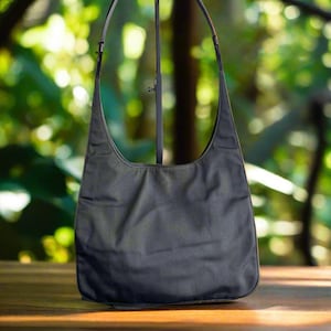 Authentic GUCCI Shoulder Hand Bag Nylon Leather Hobo style Vintage