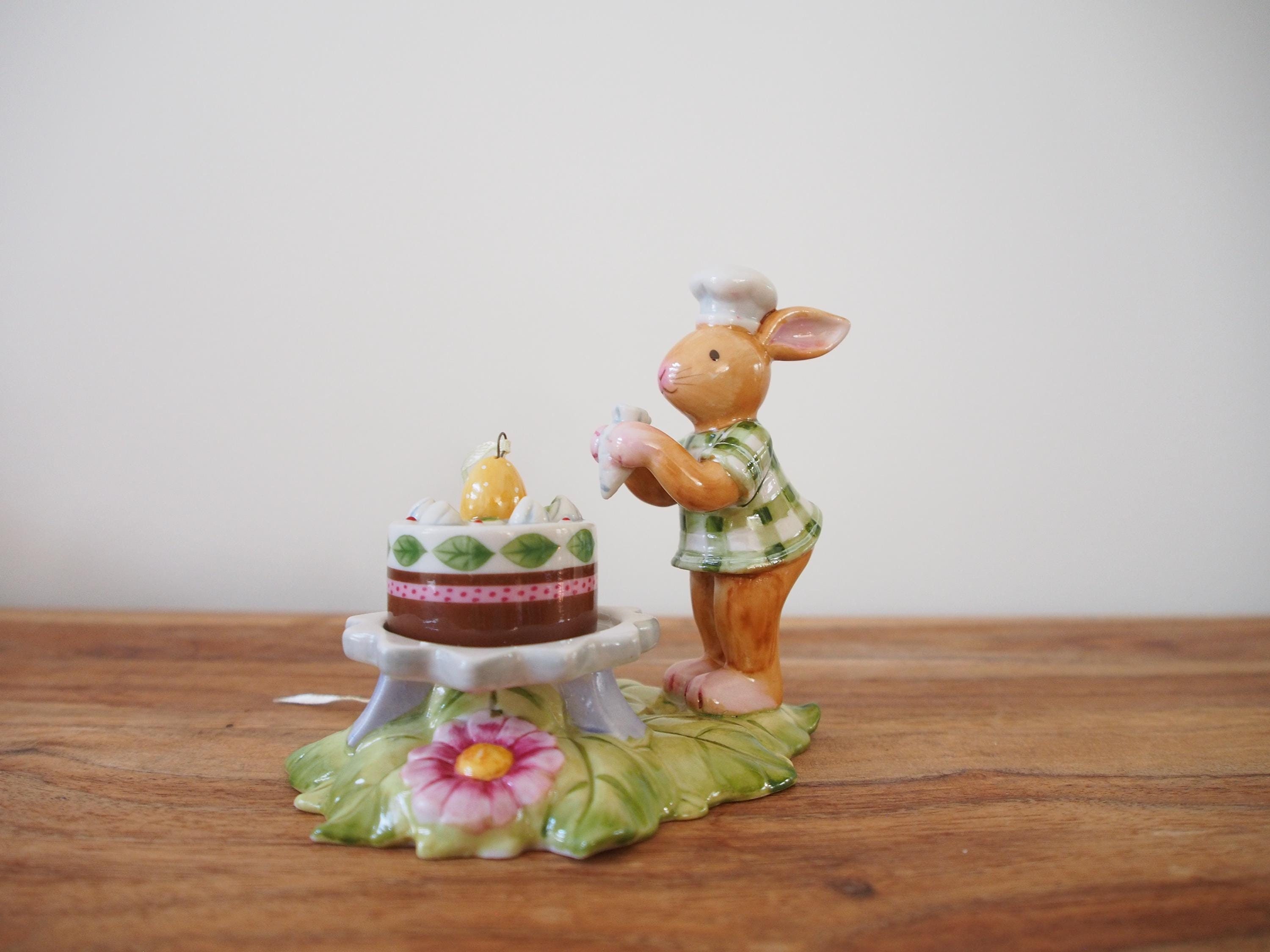 Villeroy & Boch バニーファミリー エッグボックス バニースカルプ Villeroy & Boch Bunny Family Ornament | Bunny Boy Decorating a