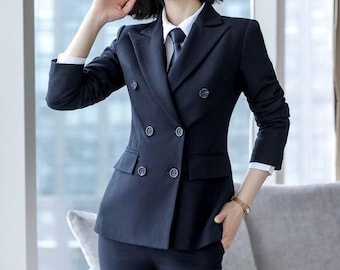 Traje negro cruzado, corte entallado para mujer (tallas grandes)