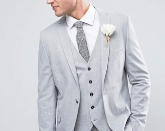 Abito da uomo a tre pezzi: slim fit grigio chiaro (giacca, gilet, pantaloni)