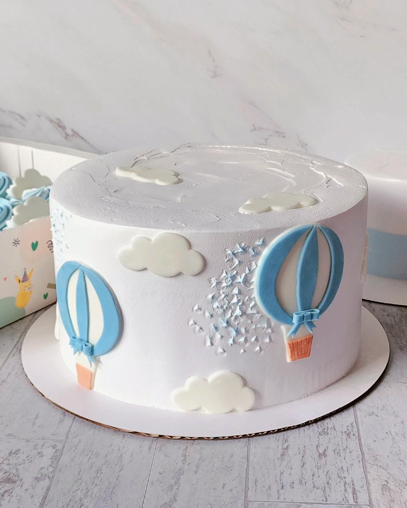 Air Balloon Fondant Cake Topper Set. Beautifully made and ready to be added to your cake of choice.